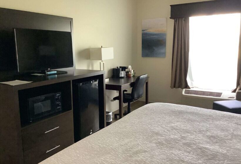 Отель Best Western Plus Madison