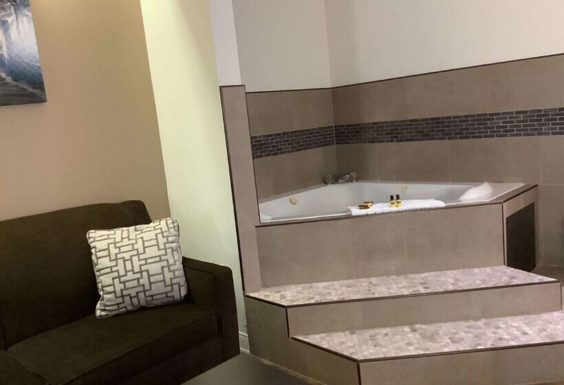 Отель Best Western Plus Madison