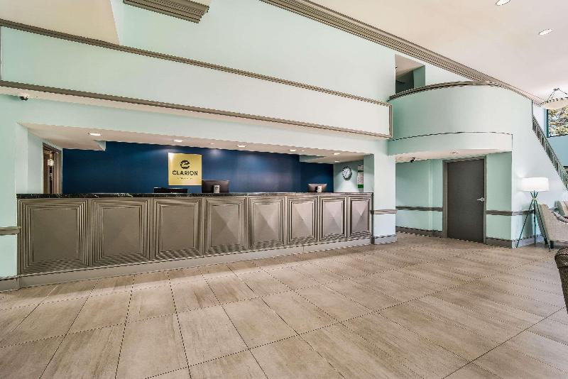 Szálloda Clarion Inn & Suites