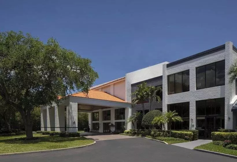 هتل Courtyard By Marriott Bradenton Sarasota/riverfront