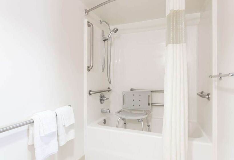 Отель Days Inn By Wyndham Chiefland