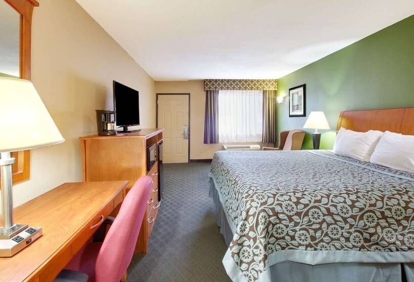 בית מלון כפרי Days Inn By Wyndham Fairfield