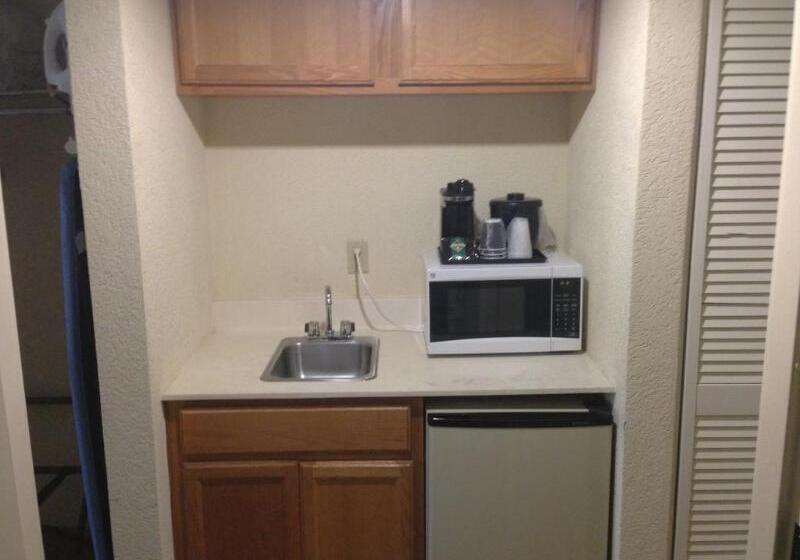 Delta Hotels By Marriott Huntington Downtown