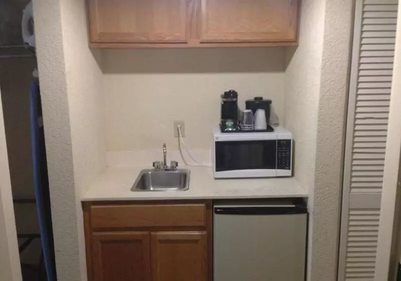 Delta Hotels By Marriott Huntington Downtown