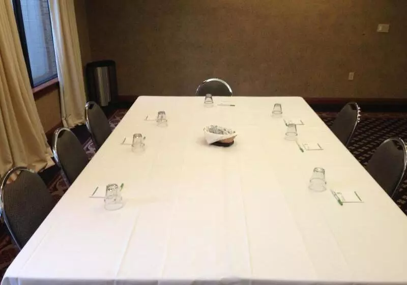 Delta Hotels By Marriott Huntington Downtown