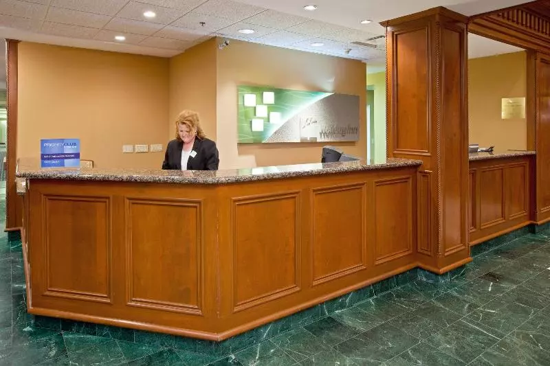 Delta Hotels By Marriott Huntington Downtown