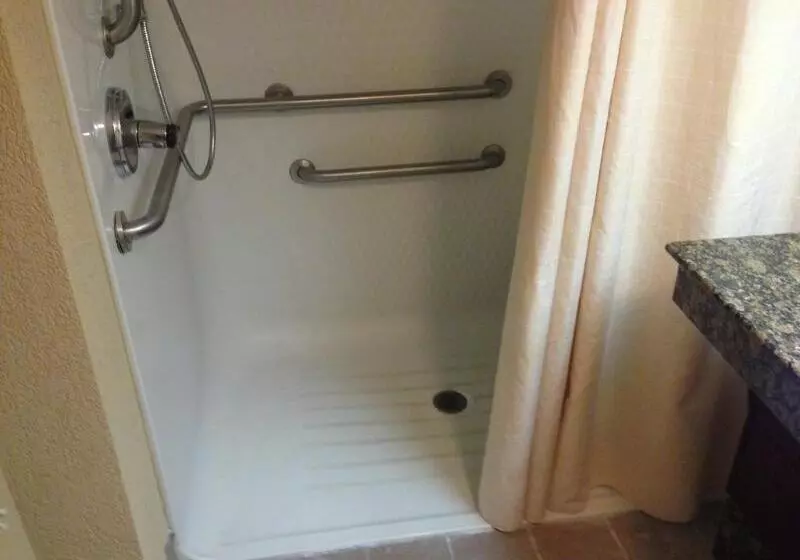 Delta Hotels By Marriott Huntington Downtown