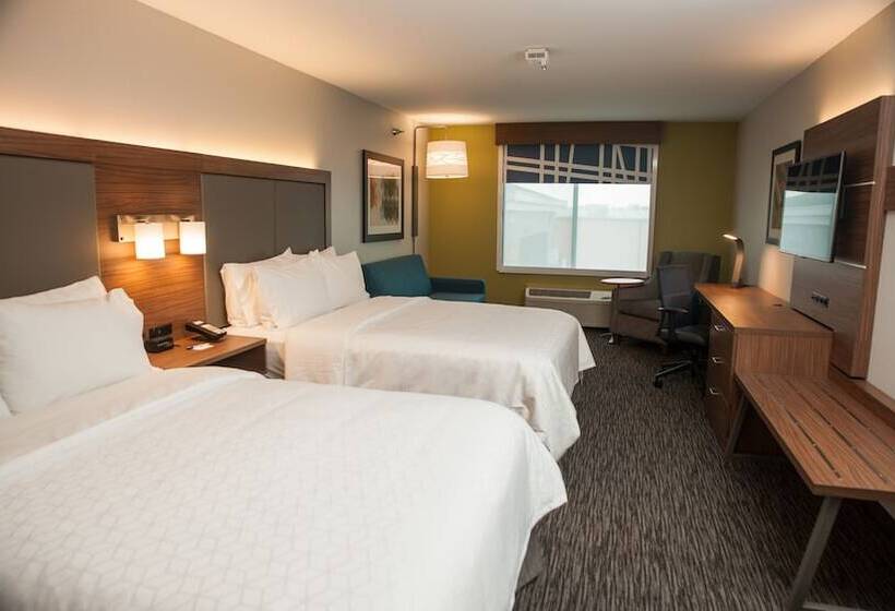 Holiday Inn Express Hotel & Suites Norfolk, An Ihg
