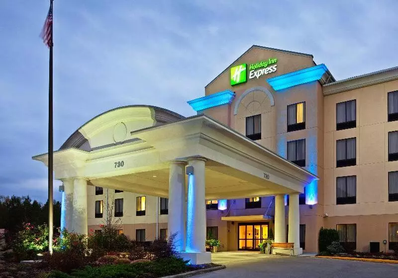 Отель Holiday Inn Express Knoxville Strawberry Plains, An Ihg