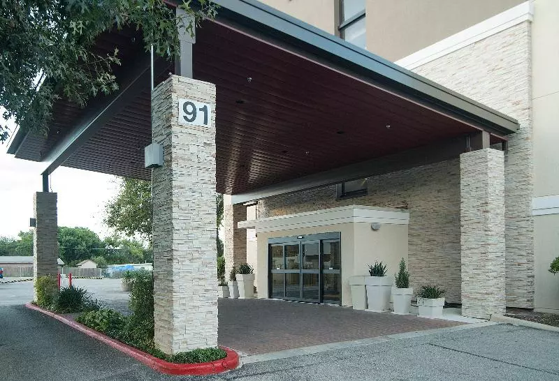 فندق Holiday Inn Express   San Antonio Airport, An Ihg