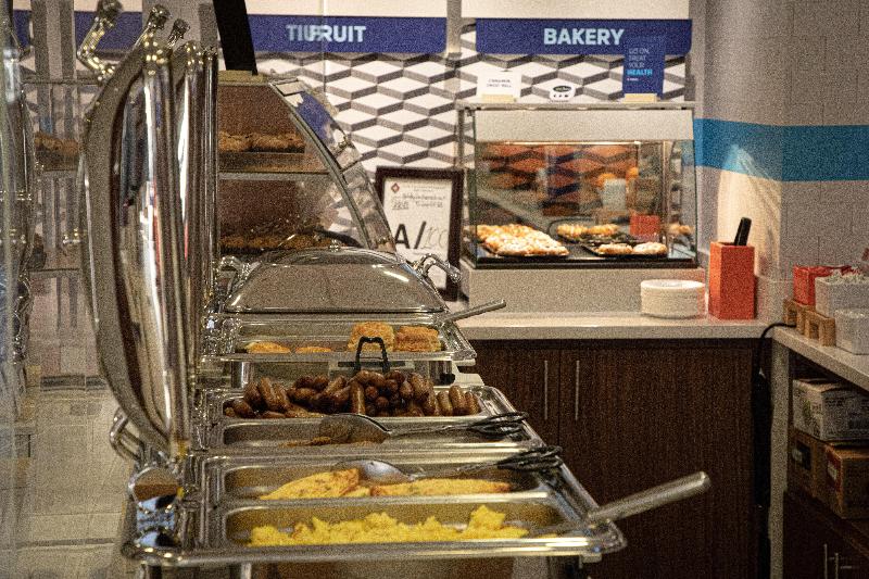 בית מלון כפרי Holiday Inn Express San Antonio Airport, An Ihg