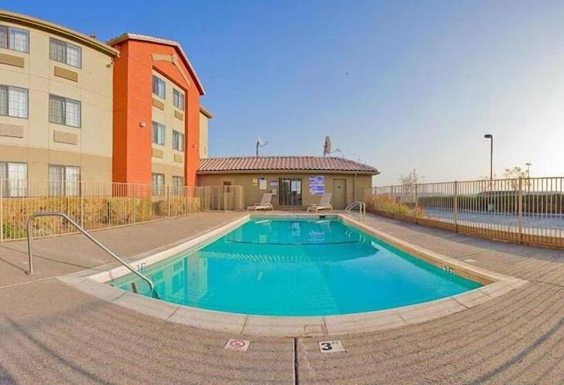 فندق Holiday Inn Express Westley, An Ihg