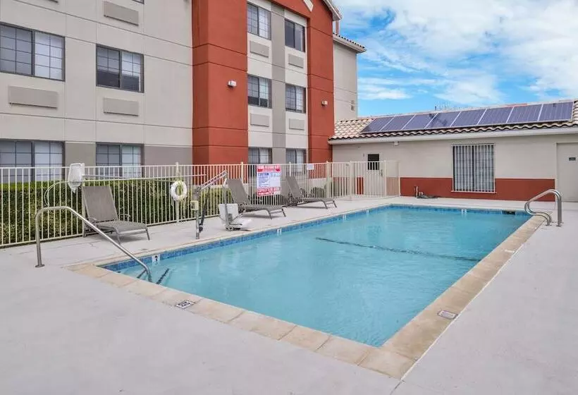 酒店 Holiday Inn Express Westley, An Ihg