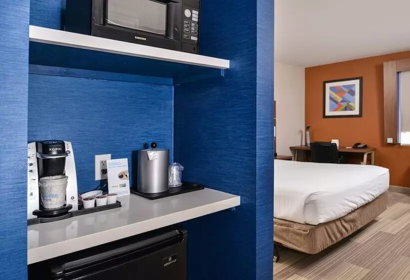 酒店 Holiday Inn Express Westley, An Ihg