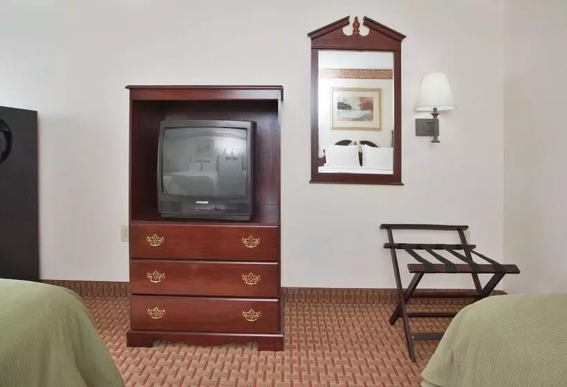 호텔 Holiday Inn Express Wilson I 95, An Ihg