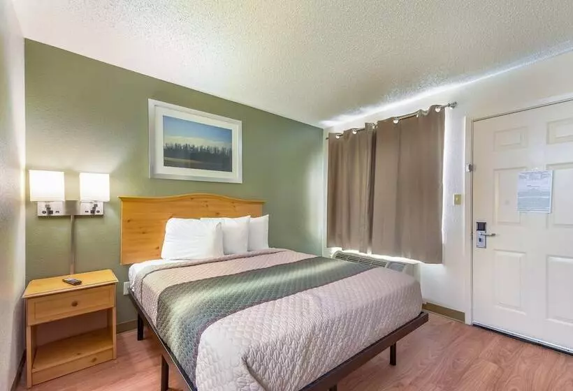 فندق Hometowne Studios By Red Roof Dallas   North Addison   Tollway