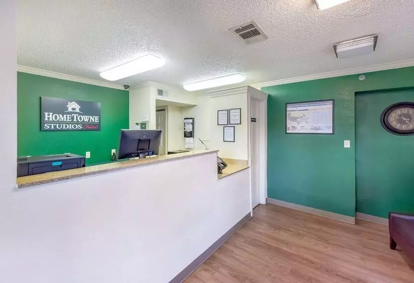 فندق Hometowne Studios By Red Roof Dallas   North Addison   Tollway