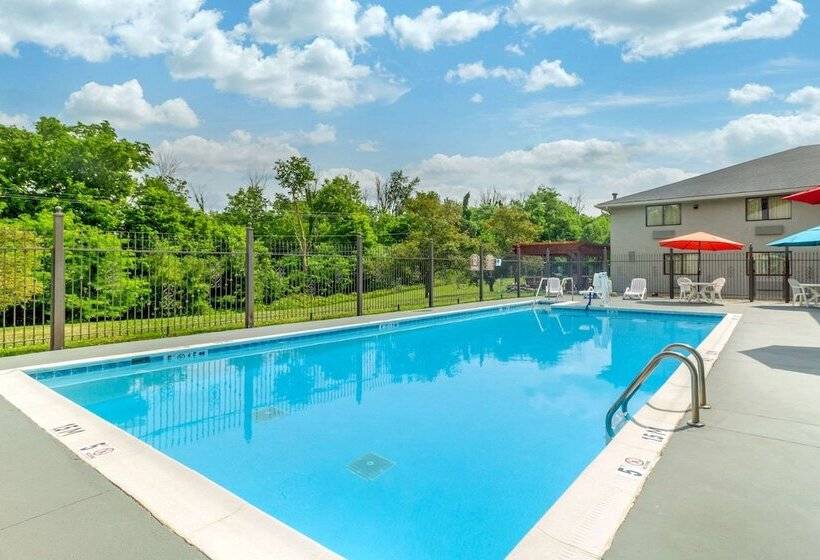 בית מלון כפרי Quality Inn