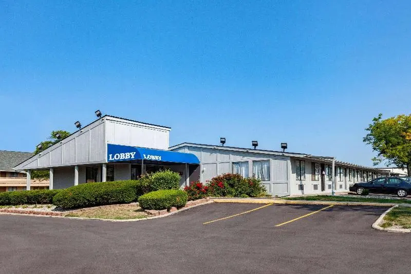 Hotelli Travelodge By Wyndham Monroe