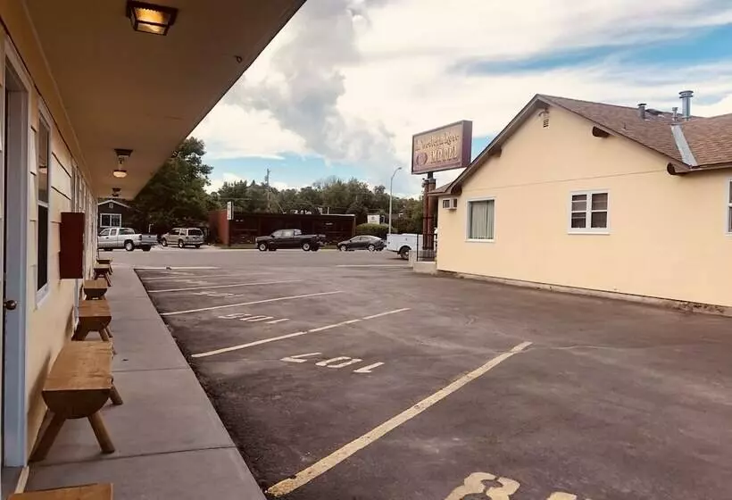 מוטל A Western Rose