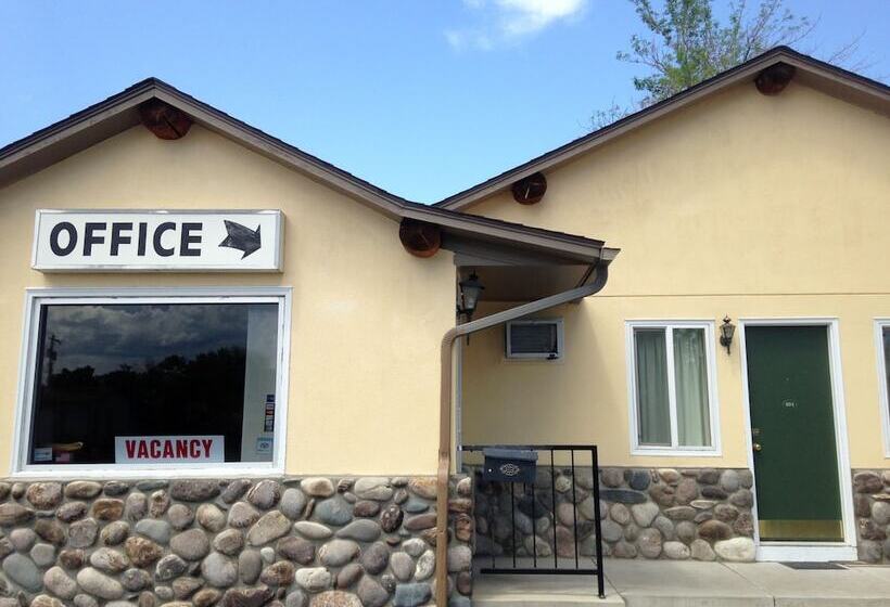 فندق على الطريق A Western Rose