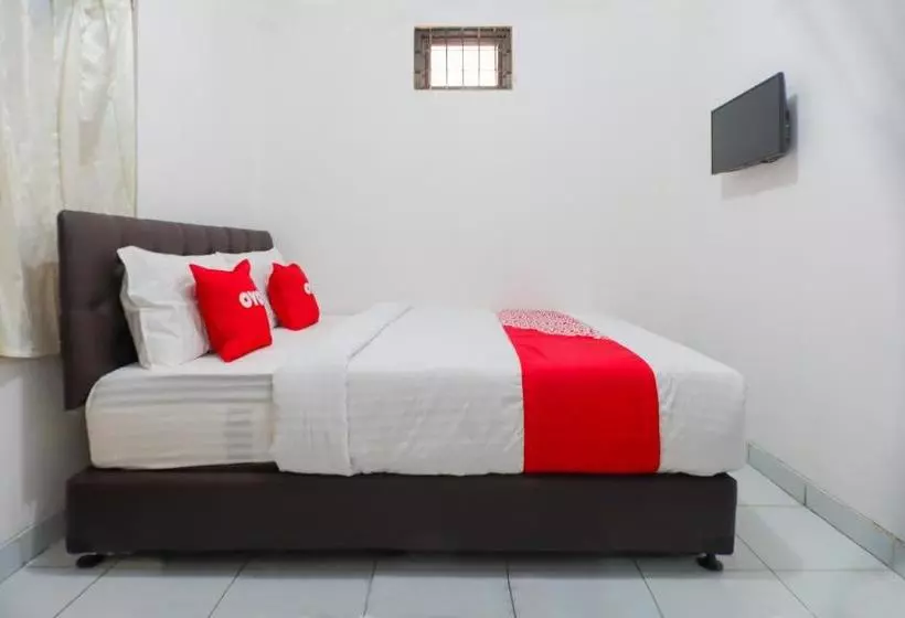 Hotelli Oyo 1880 Ambassador Residence