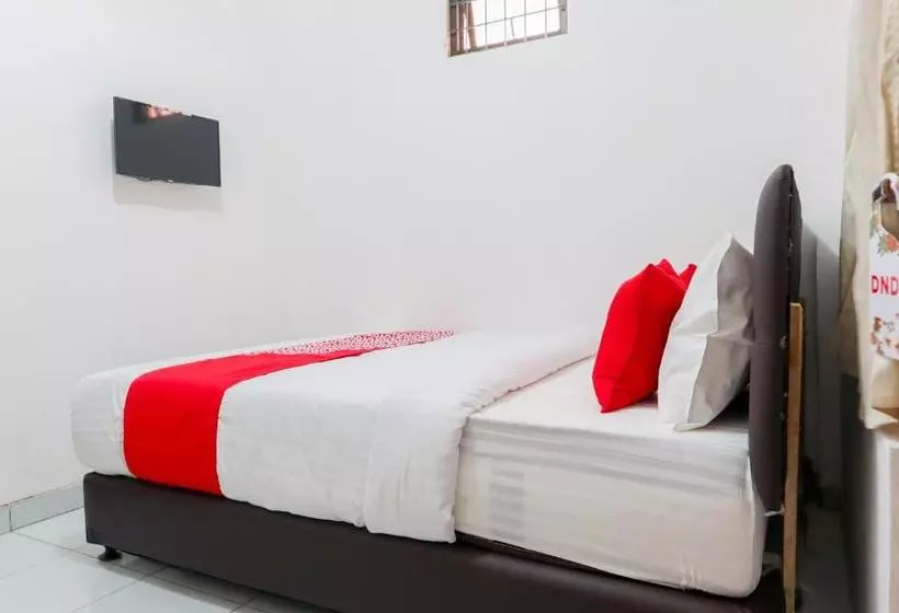 Hotelli Oyo 1880 Ambassador Residence