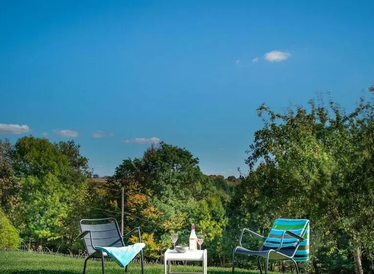 Bed and Breakfast Maison De La Bonne Vie