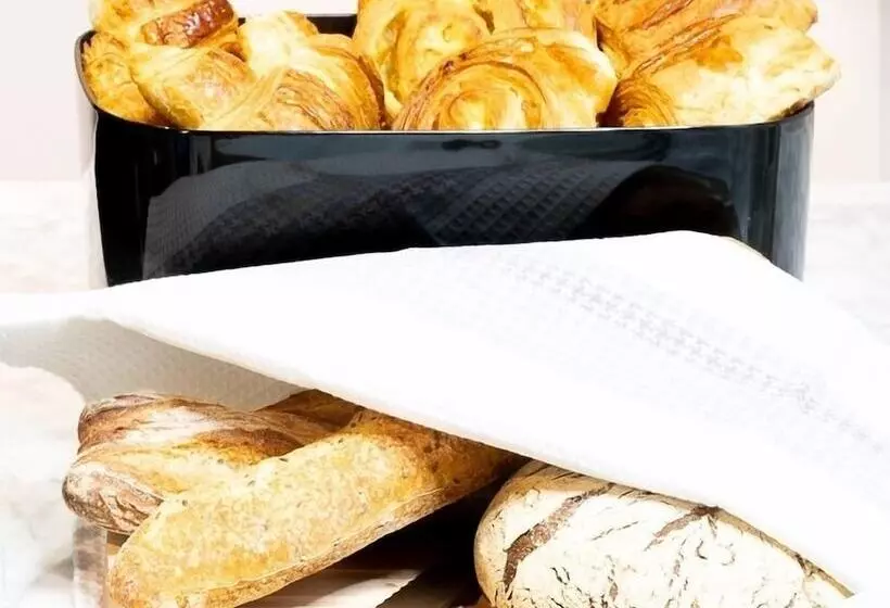 Bed and Breakfast Maison De La Bonne Vie