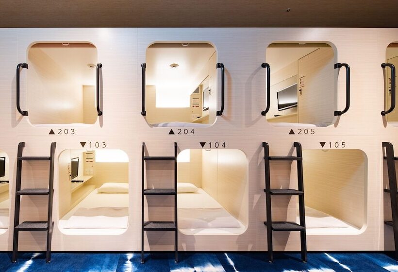 カプセルホテル Uneru