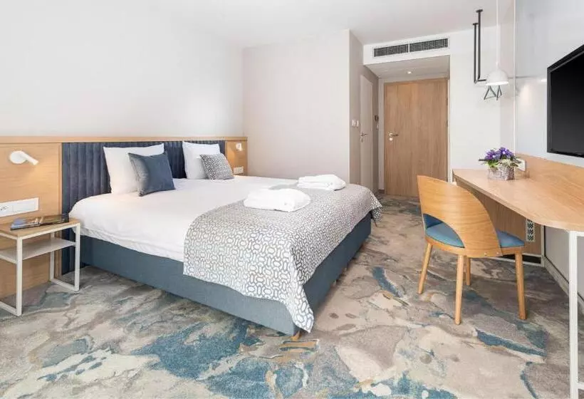 ホテル Maloves Resort & Spa