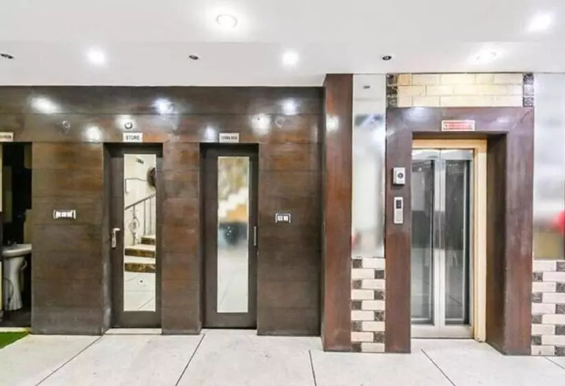 هتل Shivdev International