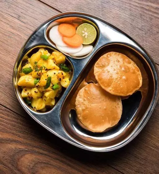 هتل Shivdev International