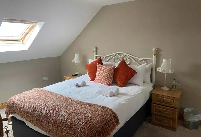 Hotelli The Copper Still Bar