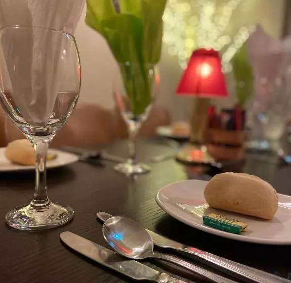 Hotelli The Copper Still Bar