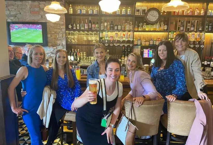 Hotelli The Copper Still Bar