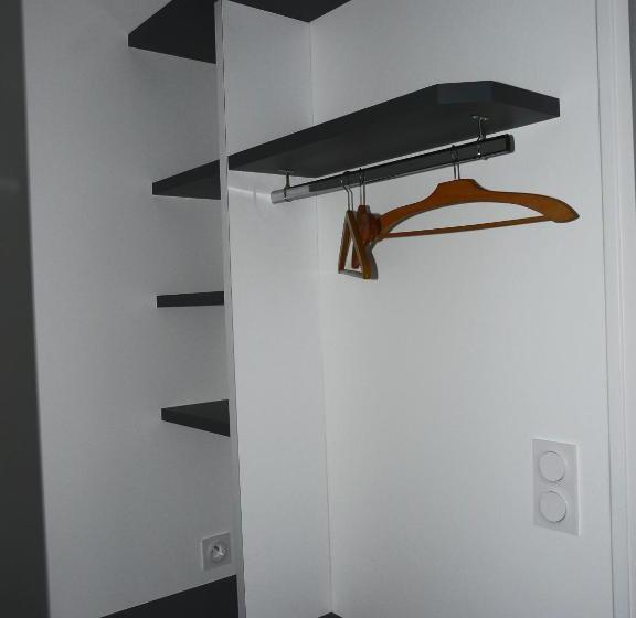 مبيت وإفطار Clos Sainte Catherine