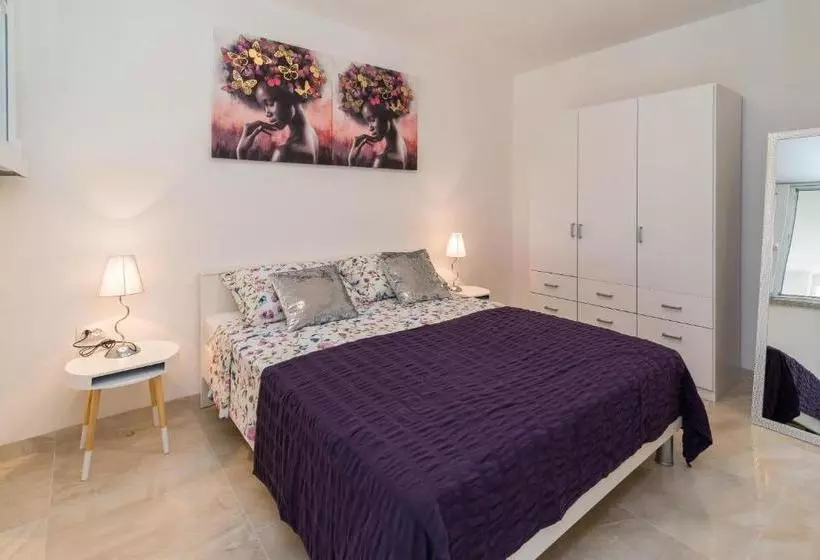Apartment Arna