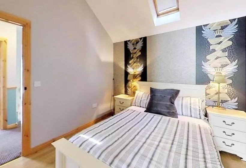 Flatfield Clocktower Cottages Self Catering By Belvilla