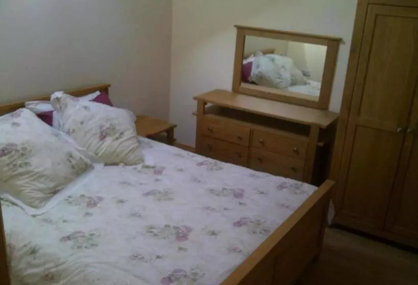Flatfield Clocktower Cottages Self Catering By Belvilla