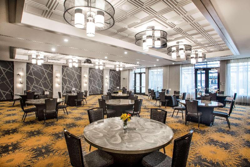 فندق Homewood Suites By Hilton Salina Downtown