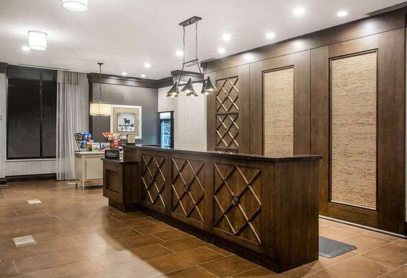 فندق Homewood Suites By Hilton Salina Downtown