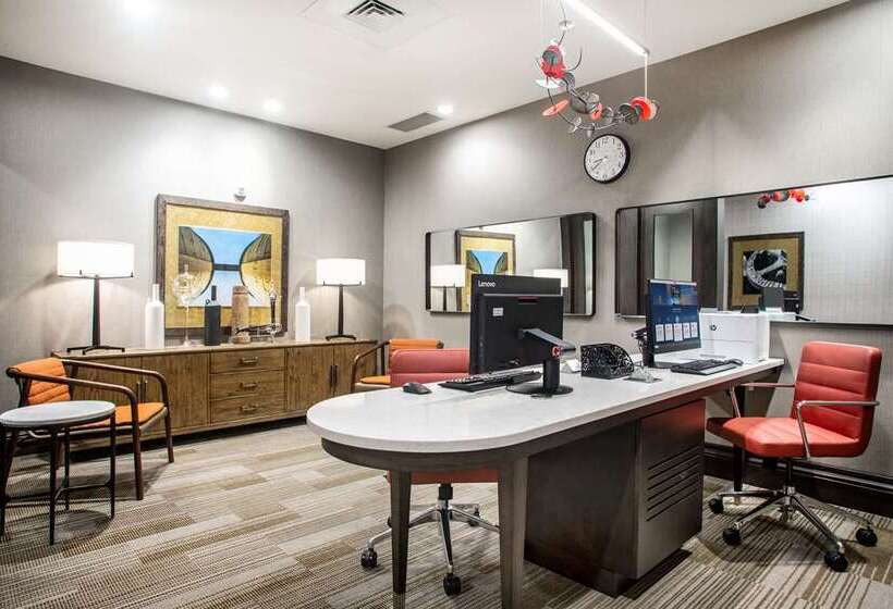 فندق Homewood Suites By Hilton Salina Downtown