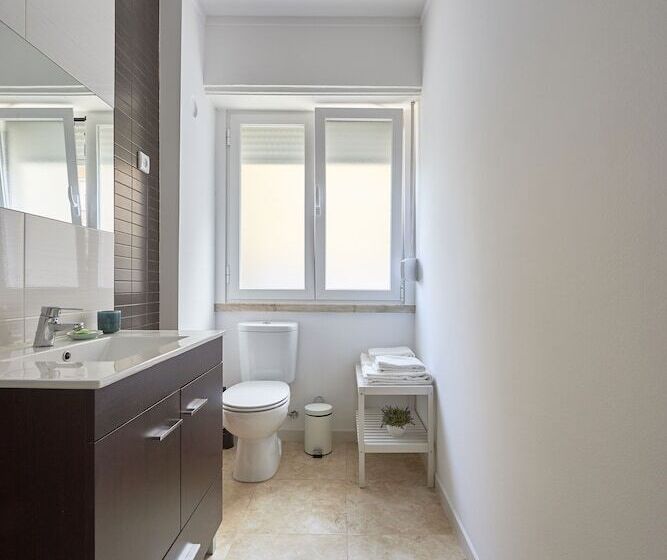 Belém Light Filled Apartment, By Timecooler