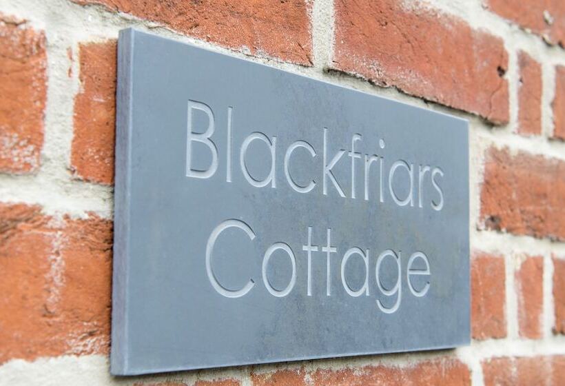 Blackfriars Cottage
