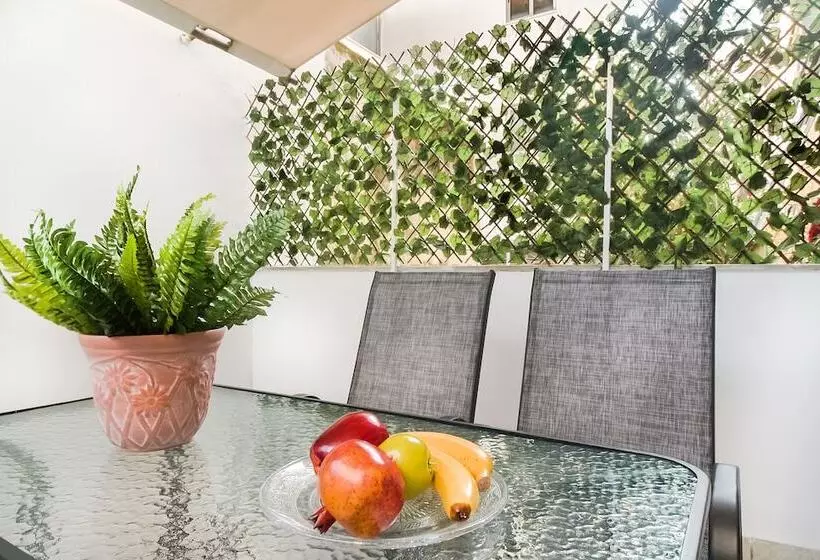 Elegant And Renovated Flat In Dafni