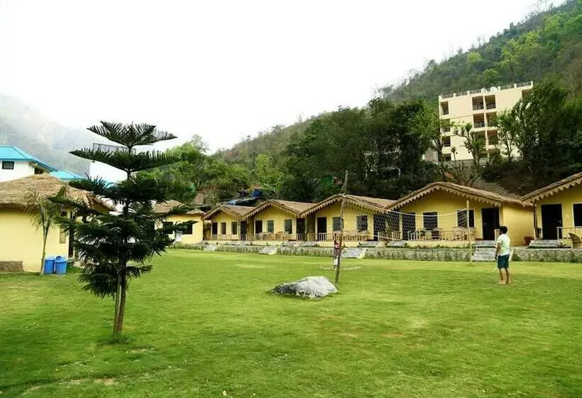 هتل Nakshatra Resort