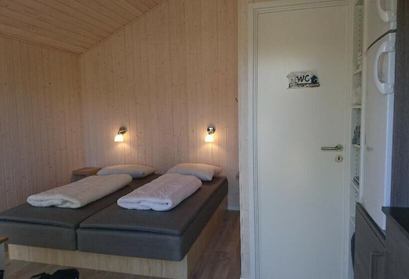 호텔 Tornby Strand Camping Rooms