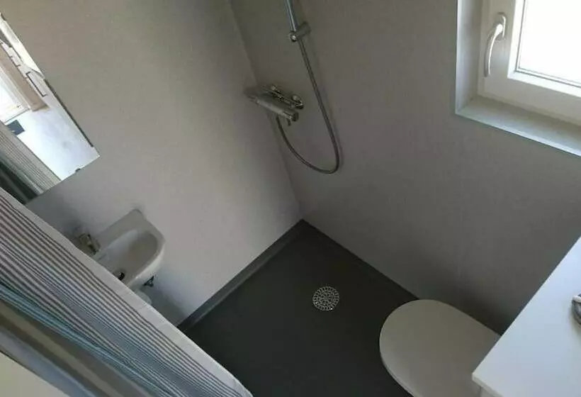 Hotelli Tornby Strand Camping Rooms