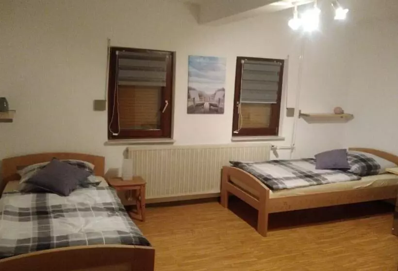 Klein Und Fein  Garbenteich